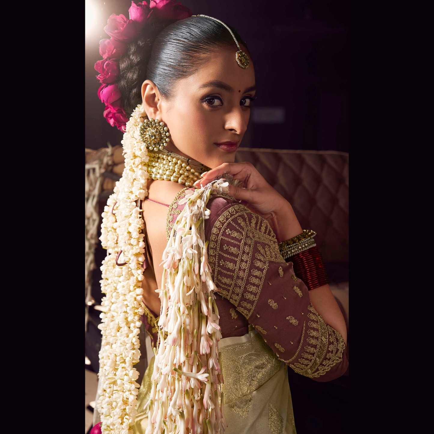Mehr Gulzar Saree