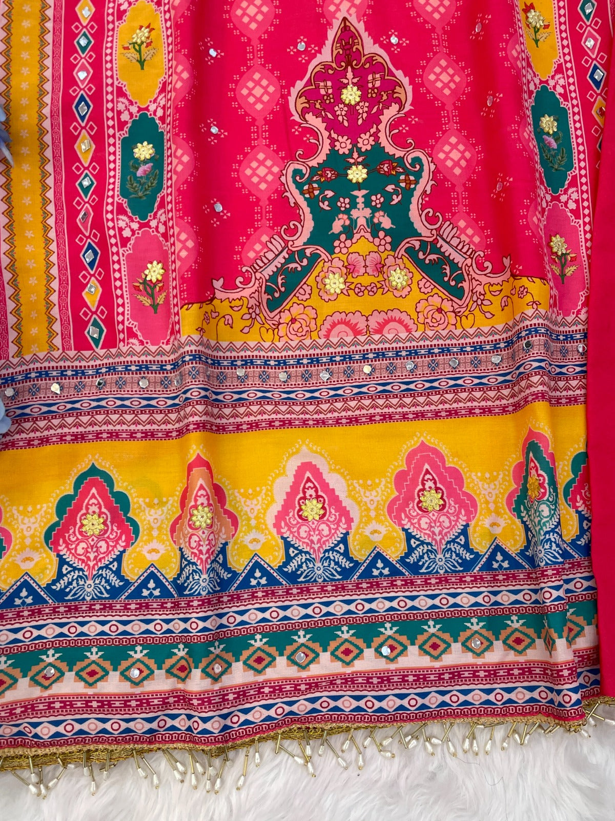 Elegant Fuchsia Ethnic Suit Set with Digital Print & Mirror Handwork – Maslin Cotton