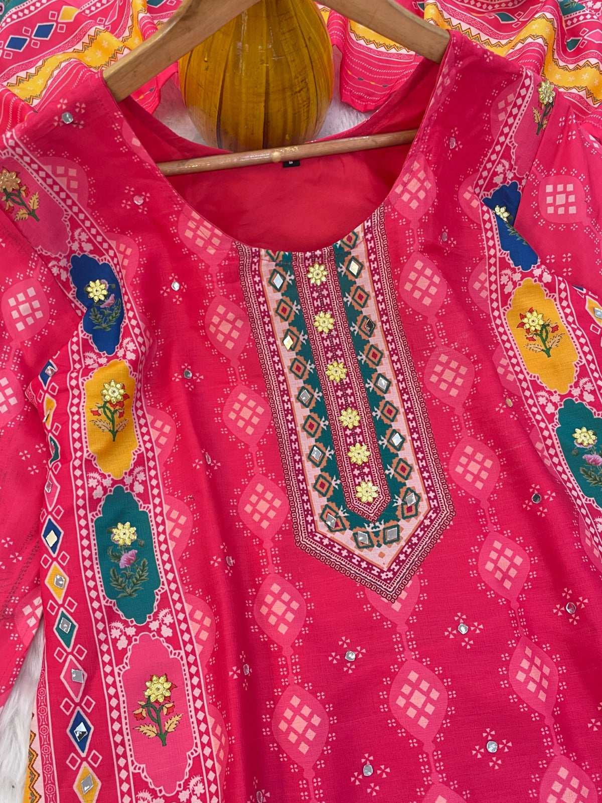 Elegant Fuchsia Ethnic Suit Set with Digital Print & Mirror Handwork – Maslin Cotton