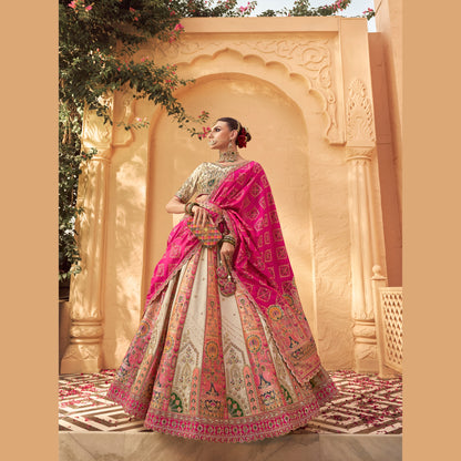 Noor-E-Shaadi Banarasi Couture Lehenga Set