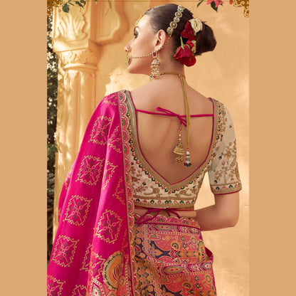 Noor-E-Shaadi Banarasi Couture Lehenga Set
