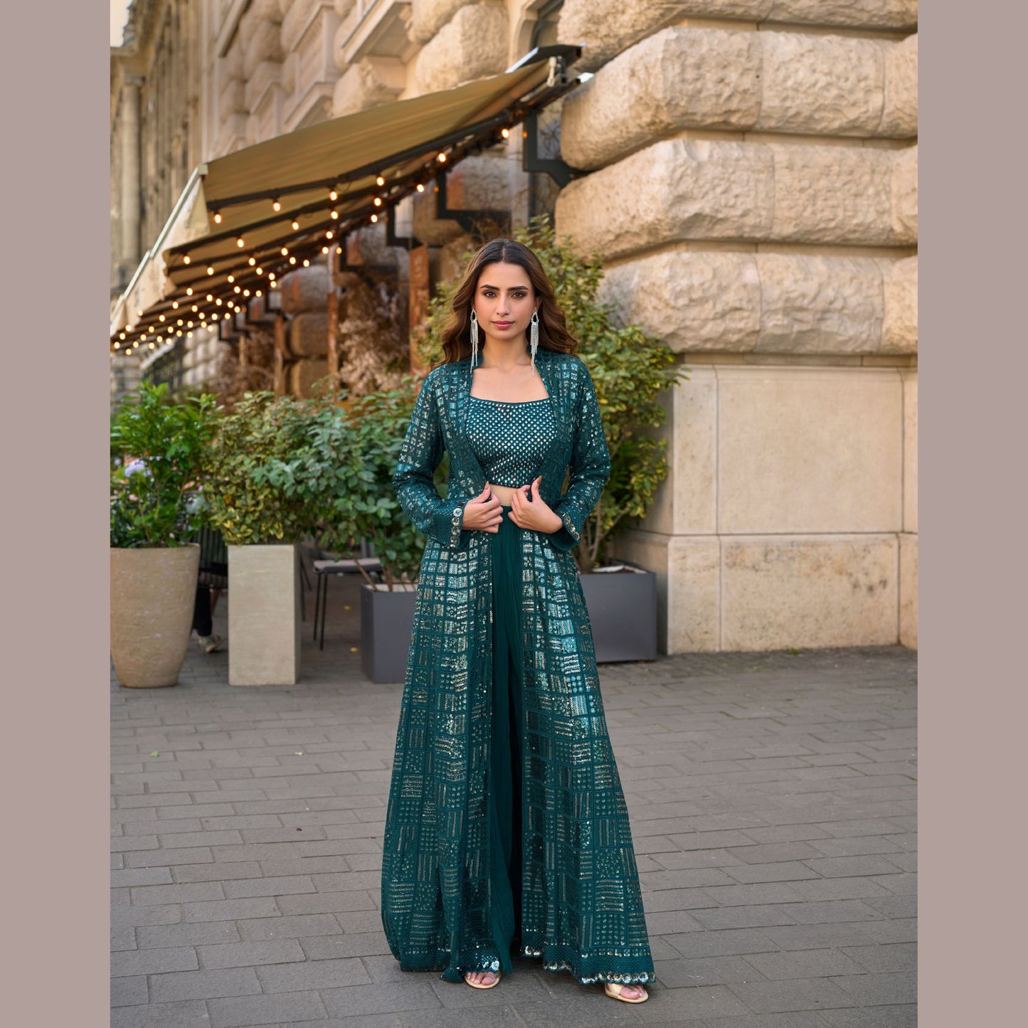 Inaya Seroski Elegance Indo Western