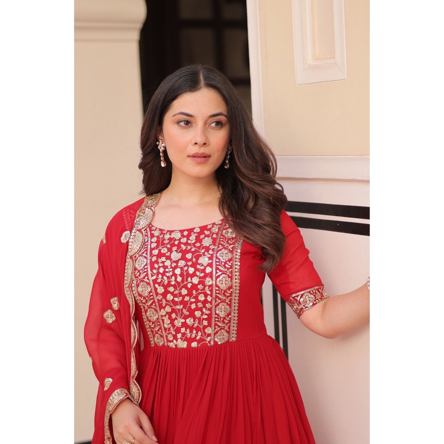 Aarzu Crimson – Heritage Glam Gown