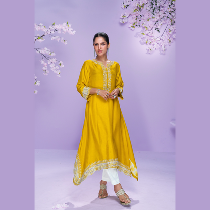 Aafreen Kurta with White Pant