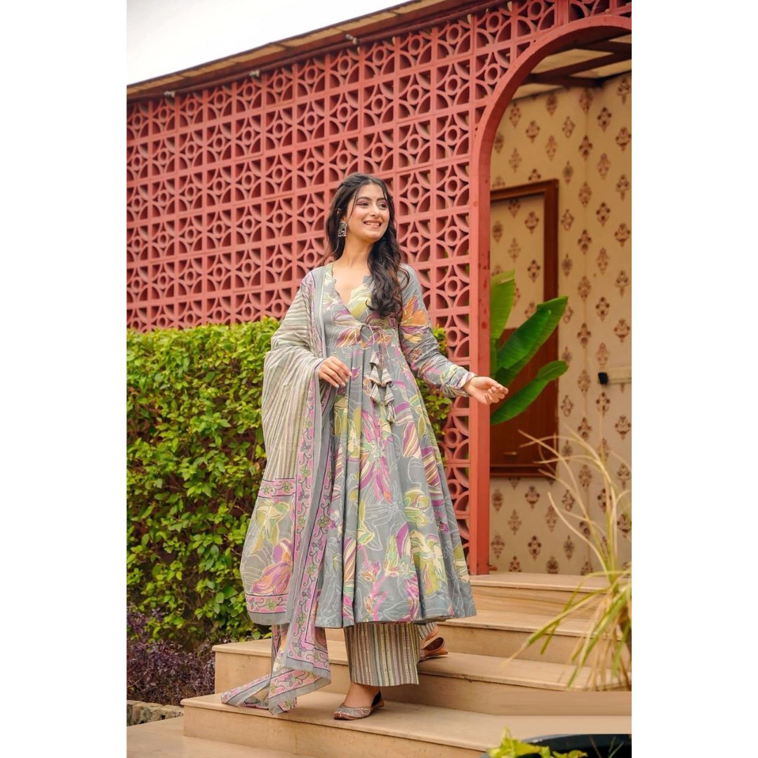 Zehra Luxe Muslin Digital Print Suit Set