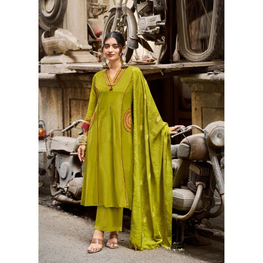 Classic Kurti Pant Dupatta Set