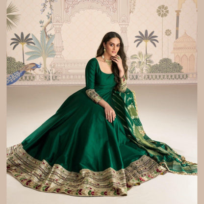 Suhana Zari Weaves Gown