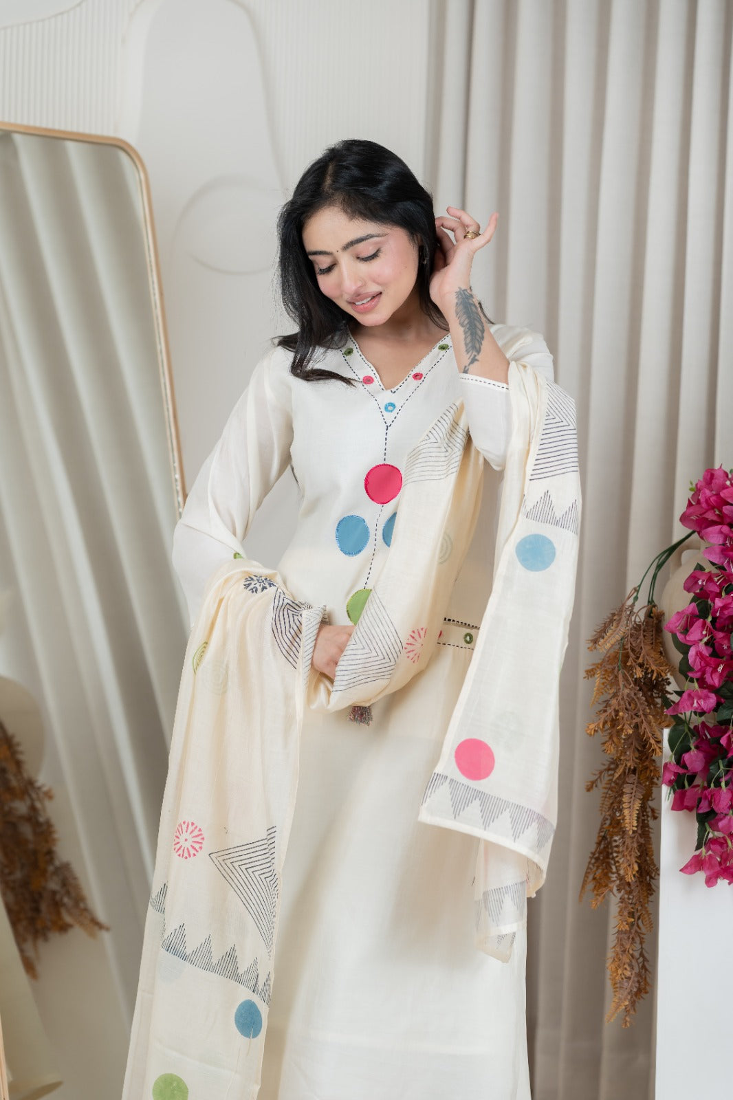 Zariya Luxe Roman A-Line Set with Pockets